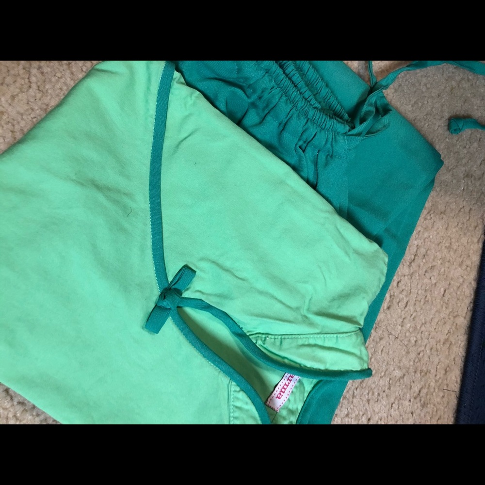 Scrub Pair